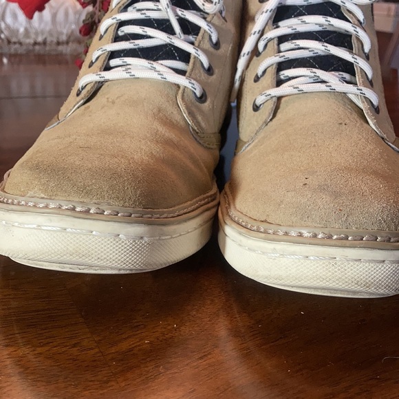 PUMA HIGH TOP SNEAKERS. - Picture 8 of 16